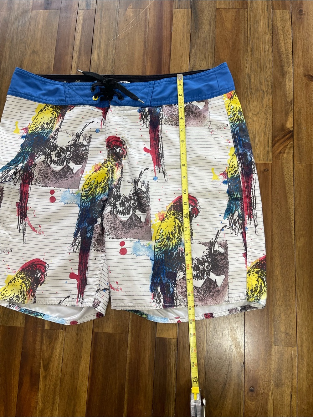 Analog Board Shorts. Men’s Size 36 - Picture 2 of 5